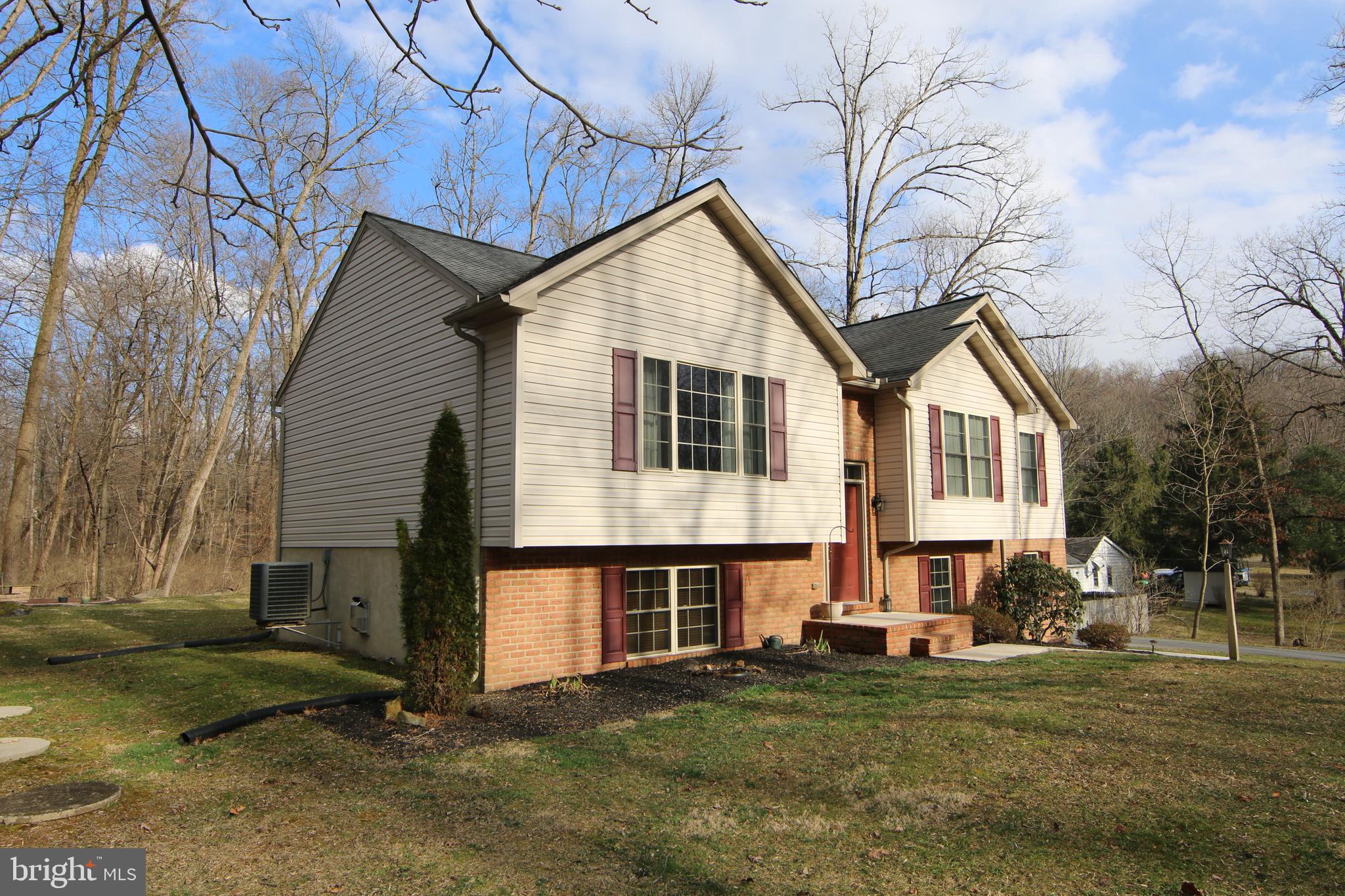 1475 Turnpike Road Elizabethtown, PA 17022 - Photo 6 of 56 Gallery Image 6