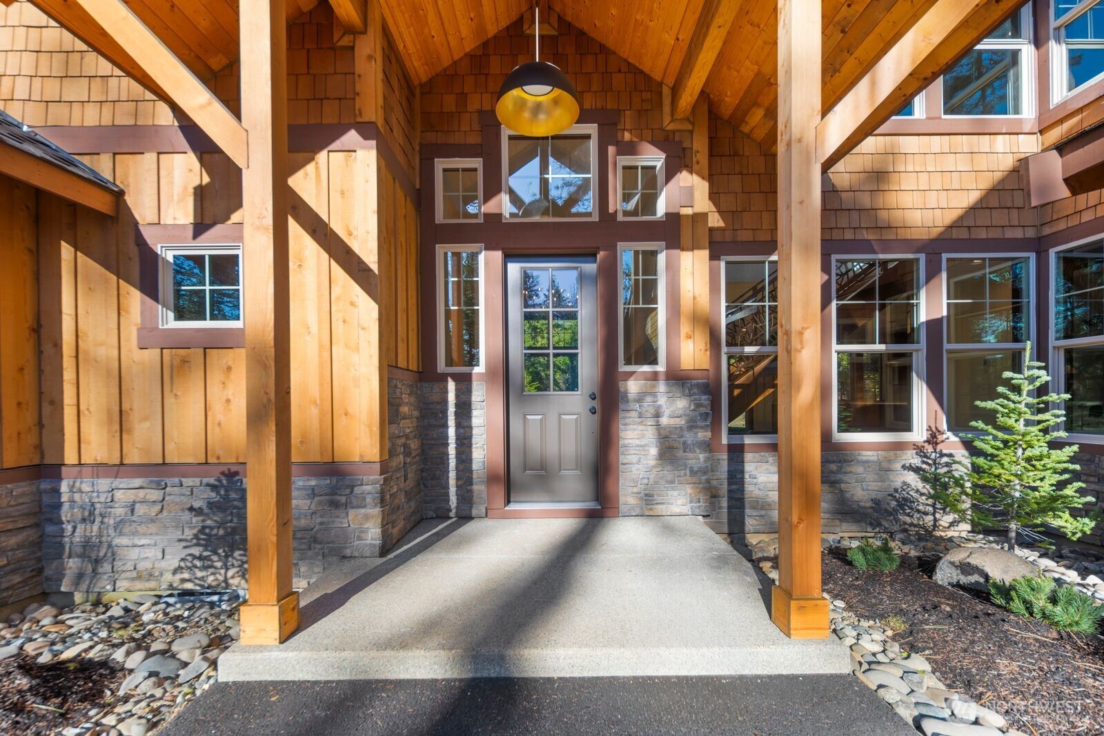 250 Wanawish Loop Ronald, WA 98940 - Photo 34 of 37