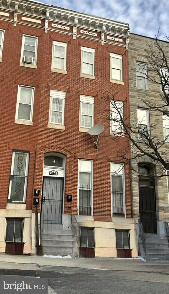 944 Harlem Avenue Baltimore, MD 21217 - Photo 1 of 9