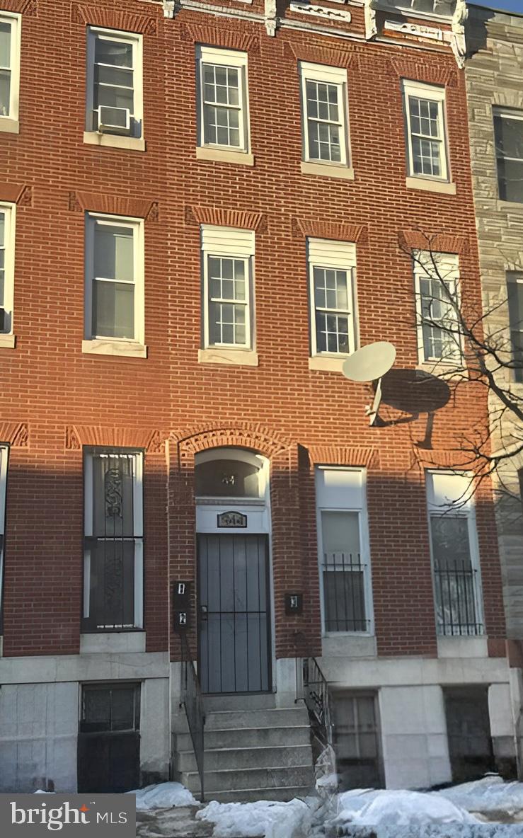 944 Harlem Avenue Baltimore, MD 21217 - Photo 2 of 9