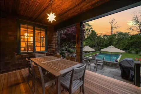 $3,495,000 | 56 Summerfield Lane, Middletown, RI 02842