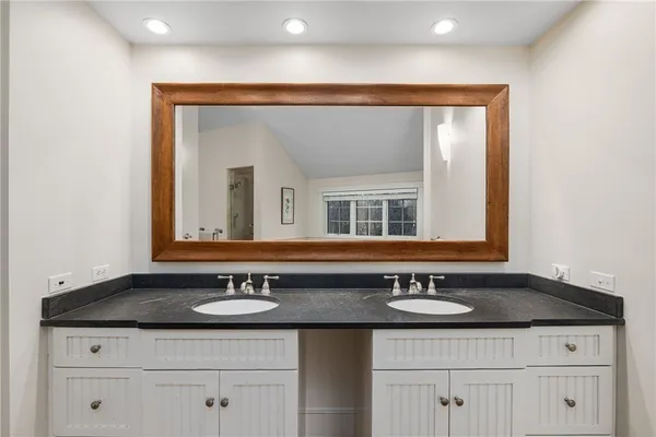 $3,495,000 | 56 Summerfield Lane, Middletown, RI 02842