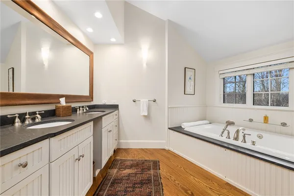 $3,495,000 | 56 Summerfield Lane, Middletown, RI 02842