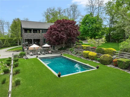 $3,495,000 | 56 Summerfield Lane, Middletown, RI 02842