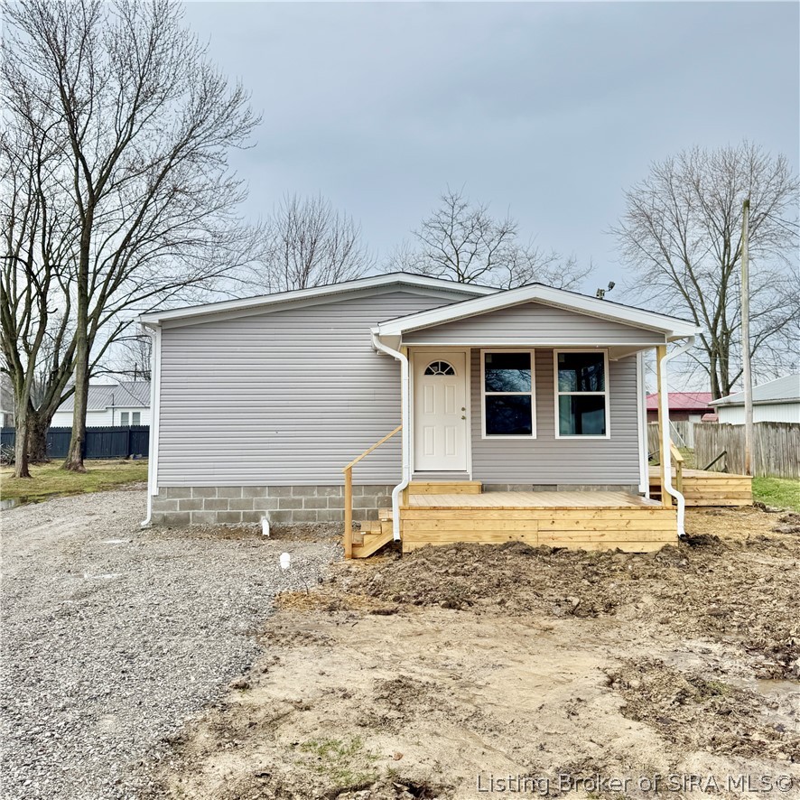 377 South 2nd Street Austin, IN 47102 - Photo 3 of 20 Covered Porch