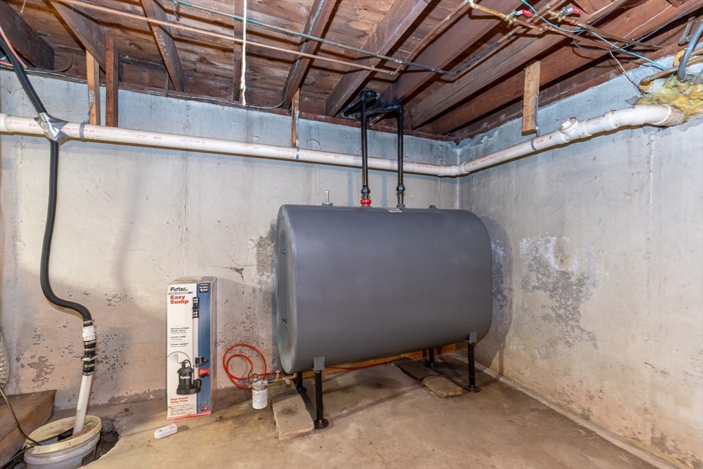 5 Ellen Road Burlington, MA 01803 - Photo 35 of 39 a view of a room with gym equipment