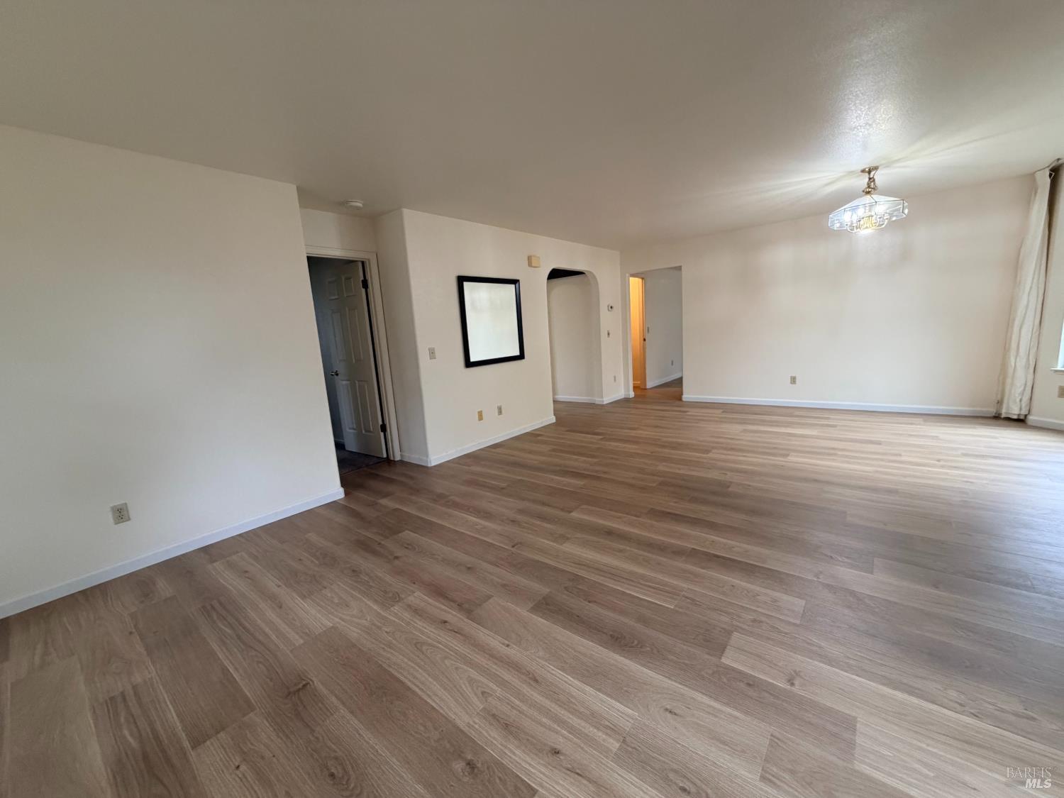 1195 Exeter Drive Santa Rosa, CA 95401 - Photo 7 of 28