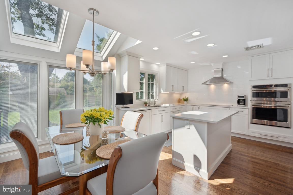 732 Stonehouse Road Moorestown, NJ 08057 - Photo 11 of 30