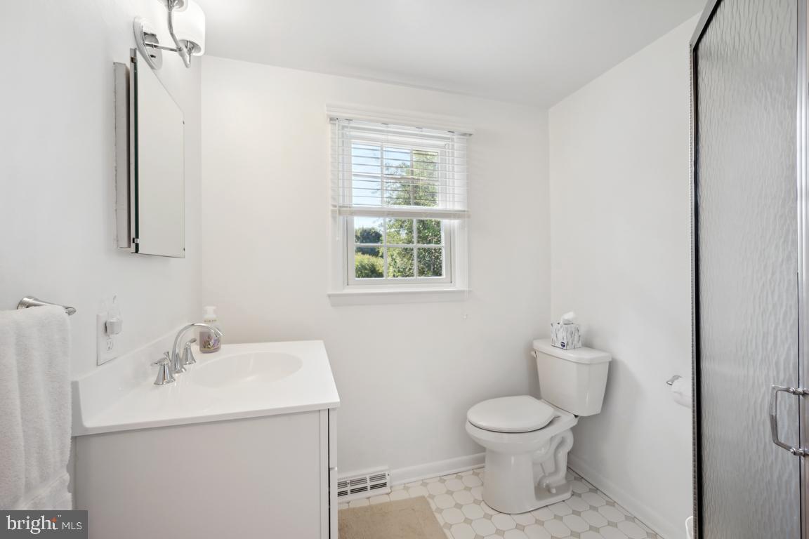 732 Stonehouse Road Moorestown, NJ 08057 - Photo 25 of 30