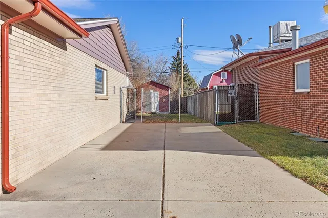 $1,600 | 540 South Newland Street, Lakewood, CO 80226