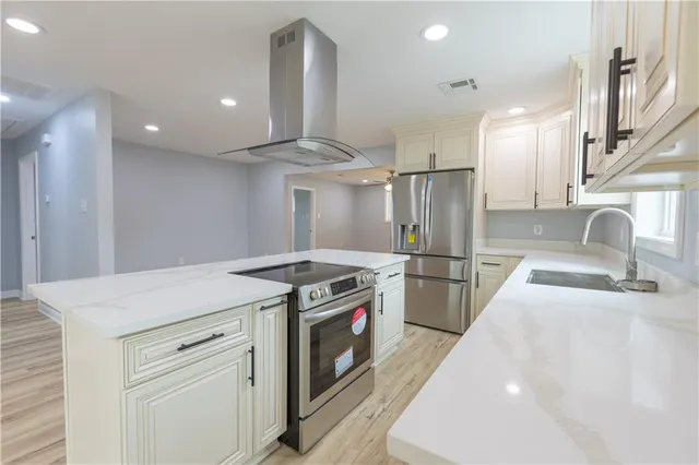 $2,000 | 211 9th Street, Gretna, LA 70053