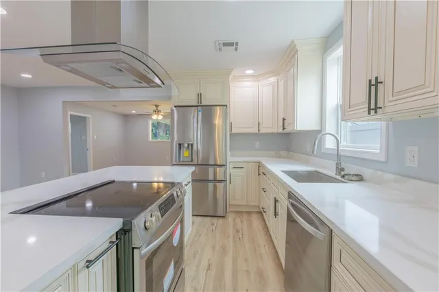 $2,000 | 211 9th Street, Gretna, LA 70053