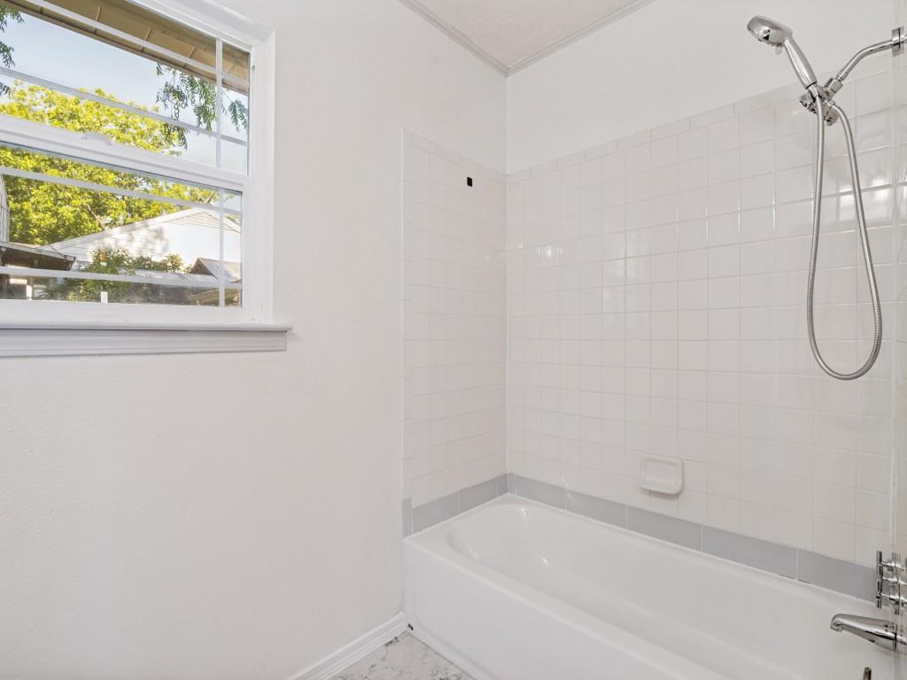 102 South Clark Street Rockwall, TX 75087 - Photo 19 of 28