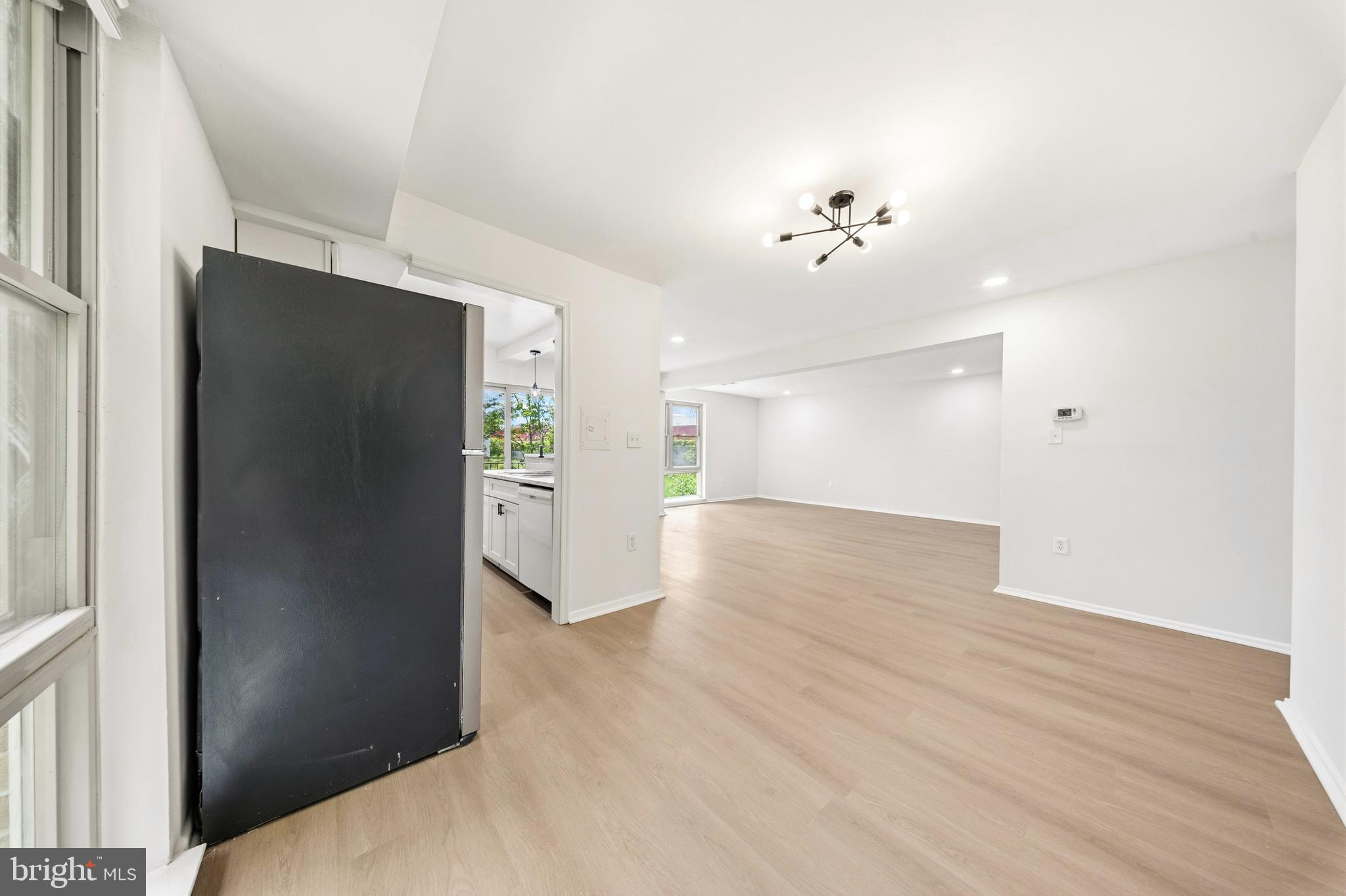 2202 Greenery Lane, Unit 30122 Silver Spring, MD 20906 - Photo 11 of 33 Dining Area