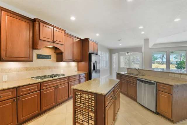 $795,000 | 25295 Bull Ridge Drive, Porter, TX 77365