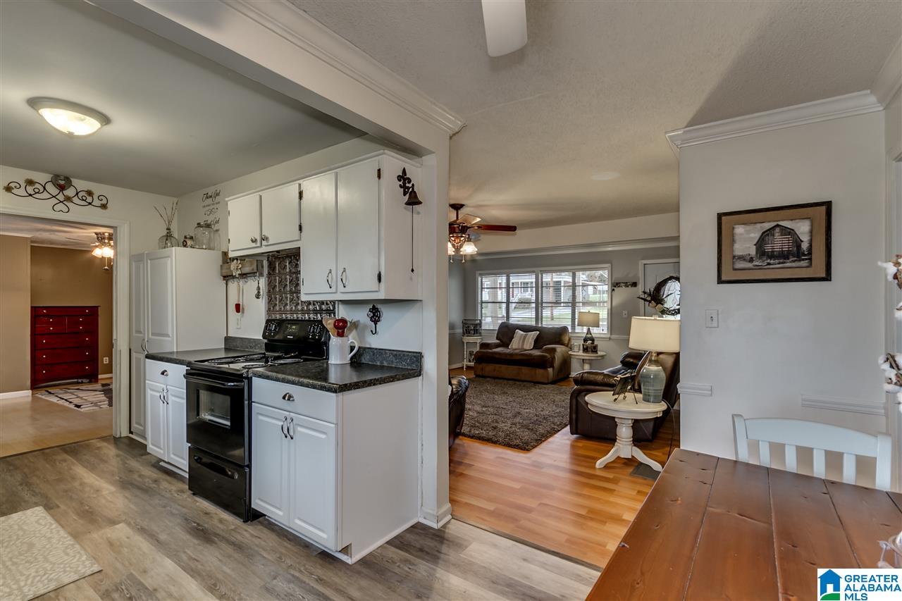 270 Pleasant Road Mount Olive, AL 35117 - Photo 13 of 33