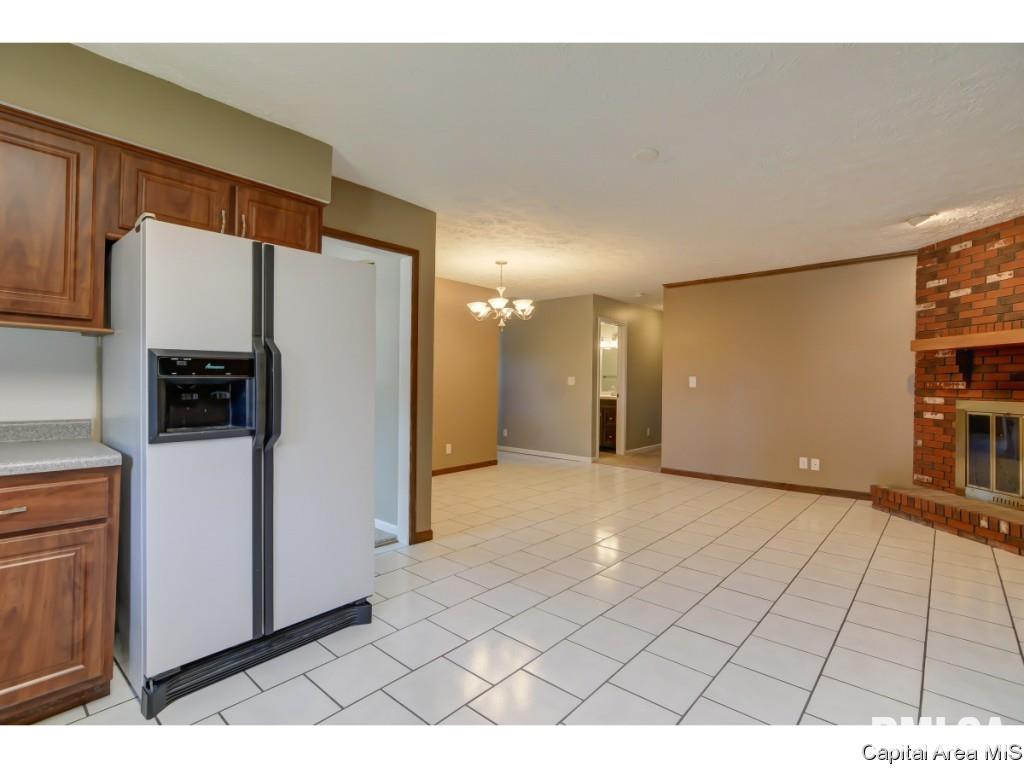 2 Arthur Drive Rochester, IL 62563 - Photo 14 of 36