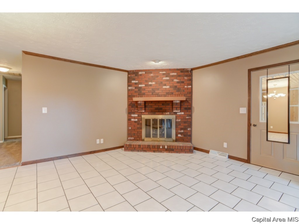 2 Arthur Drive Rochester, IL 62563 - Photo 20 of 36