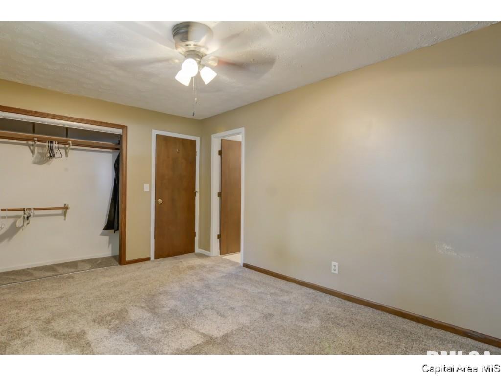 2 Arthur Drive Rochester, IL 62563 - Photo 24 of 36