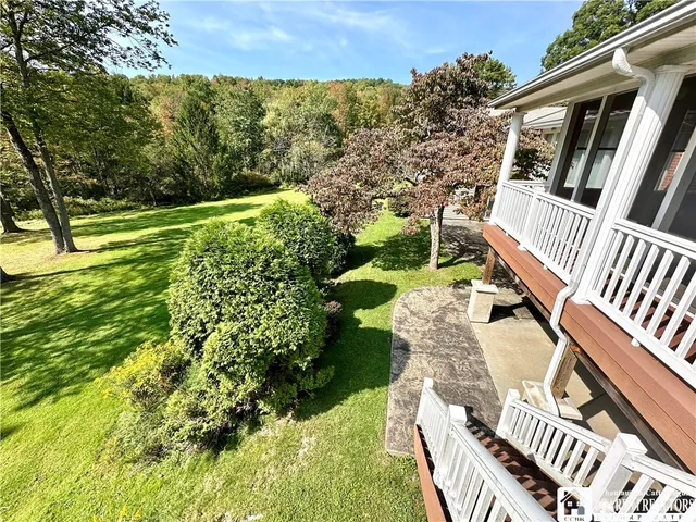 $332,500 | 2439 Oakwood Trail, Allegany, NY 14706