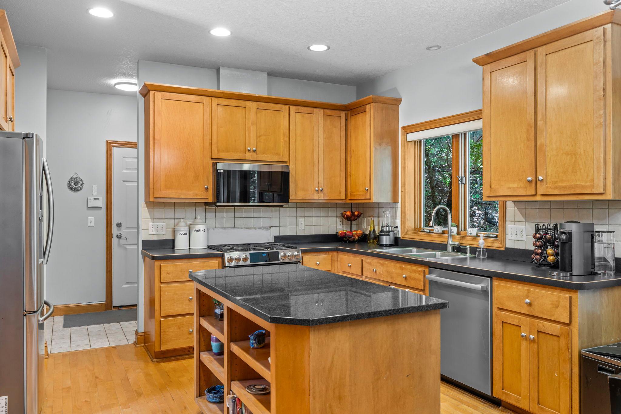 5900 Vernon Avenue South Edina, MN 55436 - Photo 21 of 58