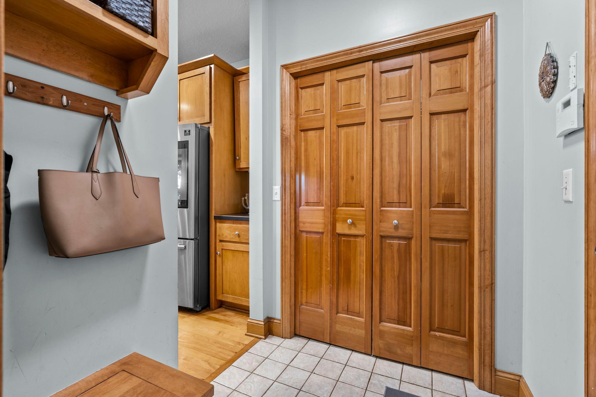 5900 Vernon Avenue South Edina, MN 55436 - Photo 25 of 58