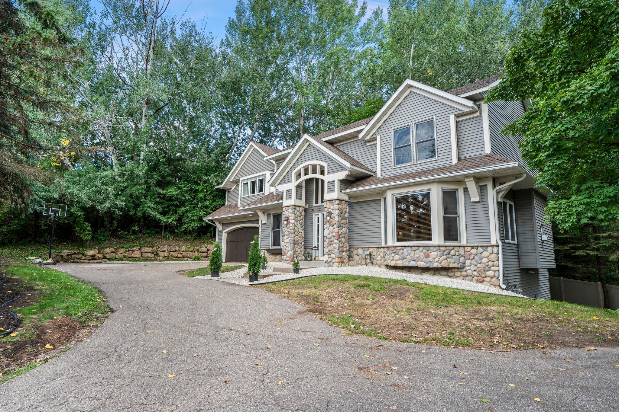 5900 Vernon Avenue South Edina, MN 55436 - Photo 7 of 58