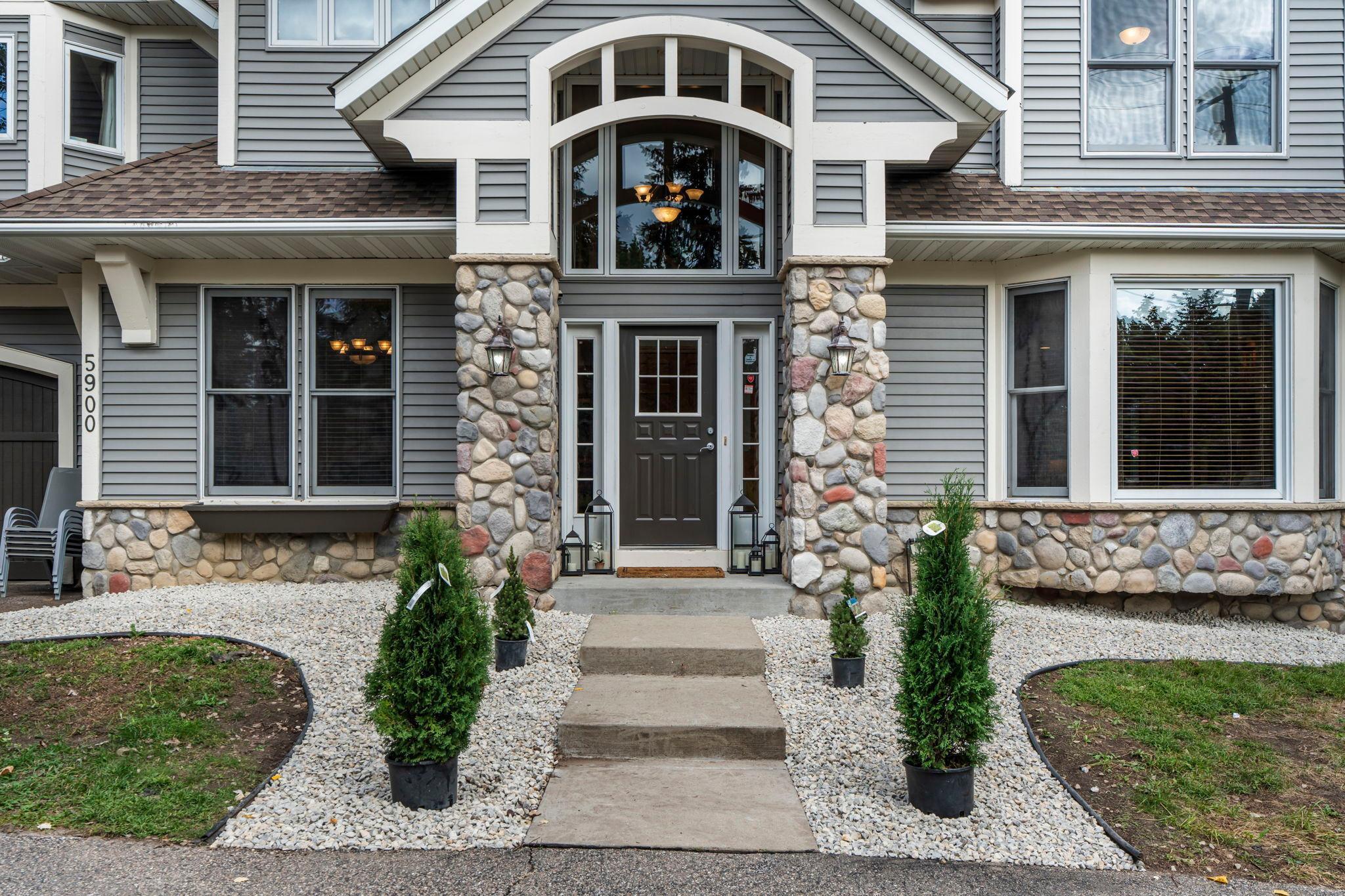 5900 Vernon Avenue South Edina, MN 55436 - Photo 8 of 58