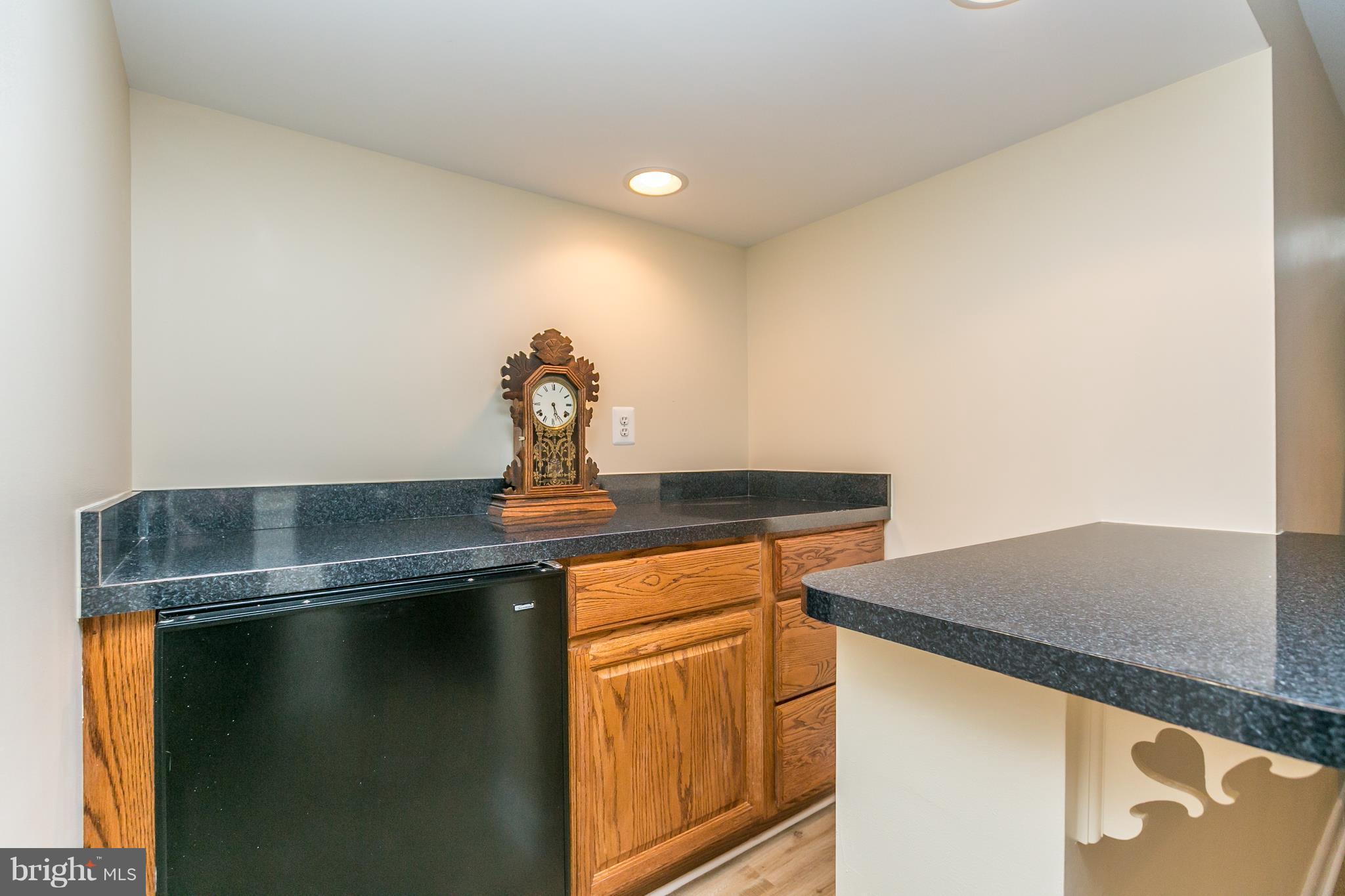 112 Walgrove Road Reisterstown, MD 21136 - Photo 26 of 30 Club Room Bar