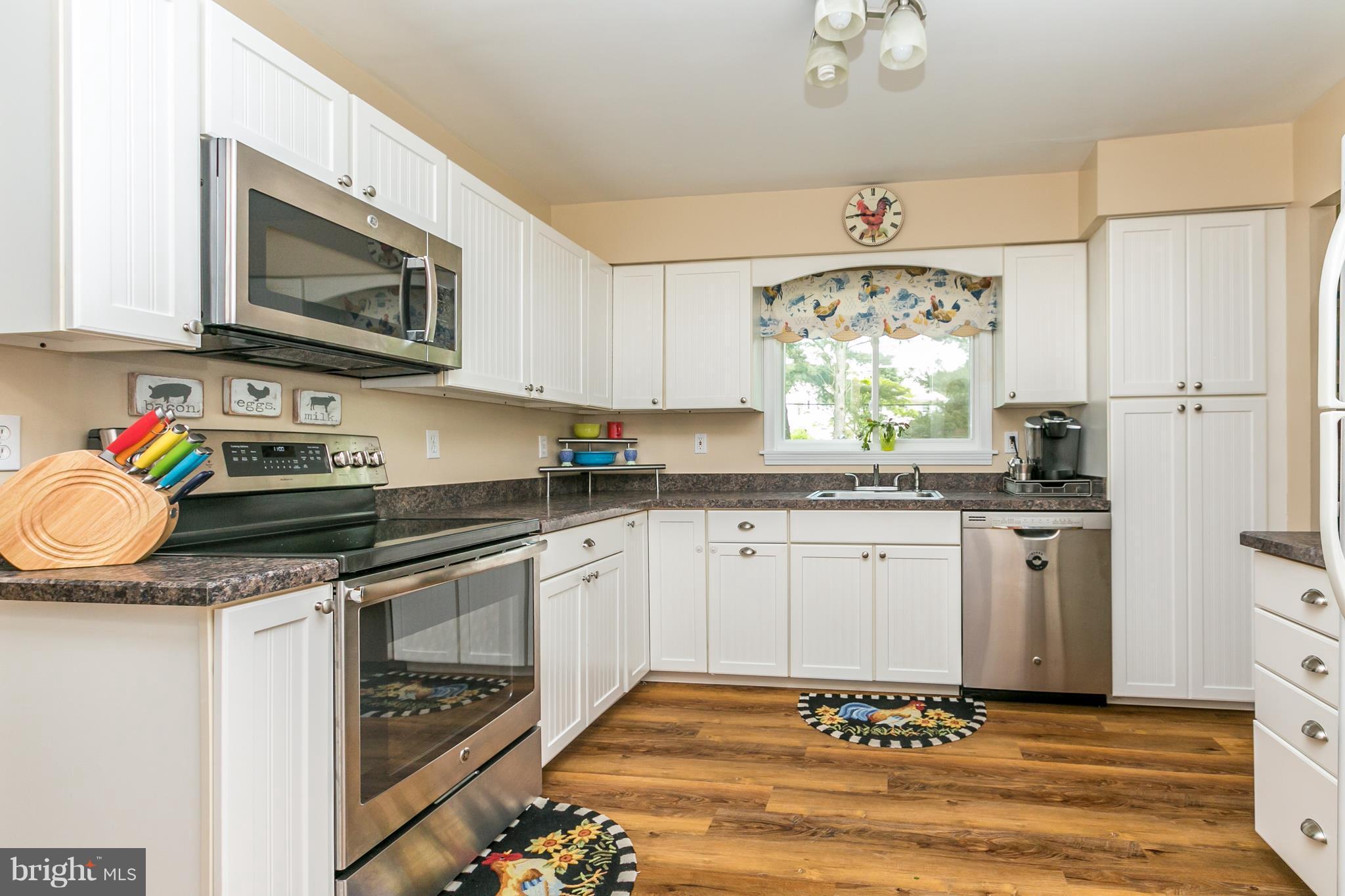 112 Walgrove Road Reisterstown, MD 21136 - Photo 7 of 30 Kitchen