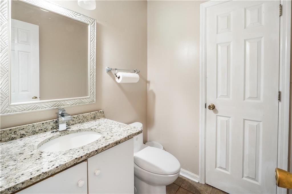 385 Buckingham Terrace Athens, GA 30607 - Photo 15 of 30