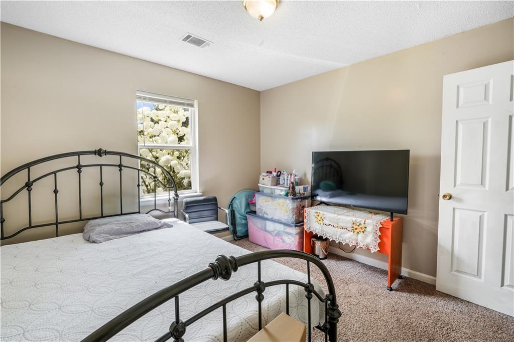 385 Buckingham Terrace Athens, GA 30607 - Photo 6 of 30