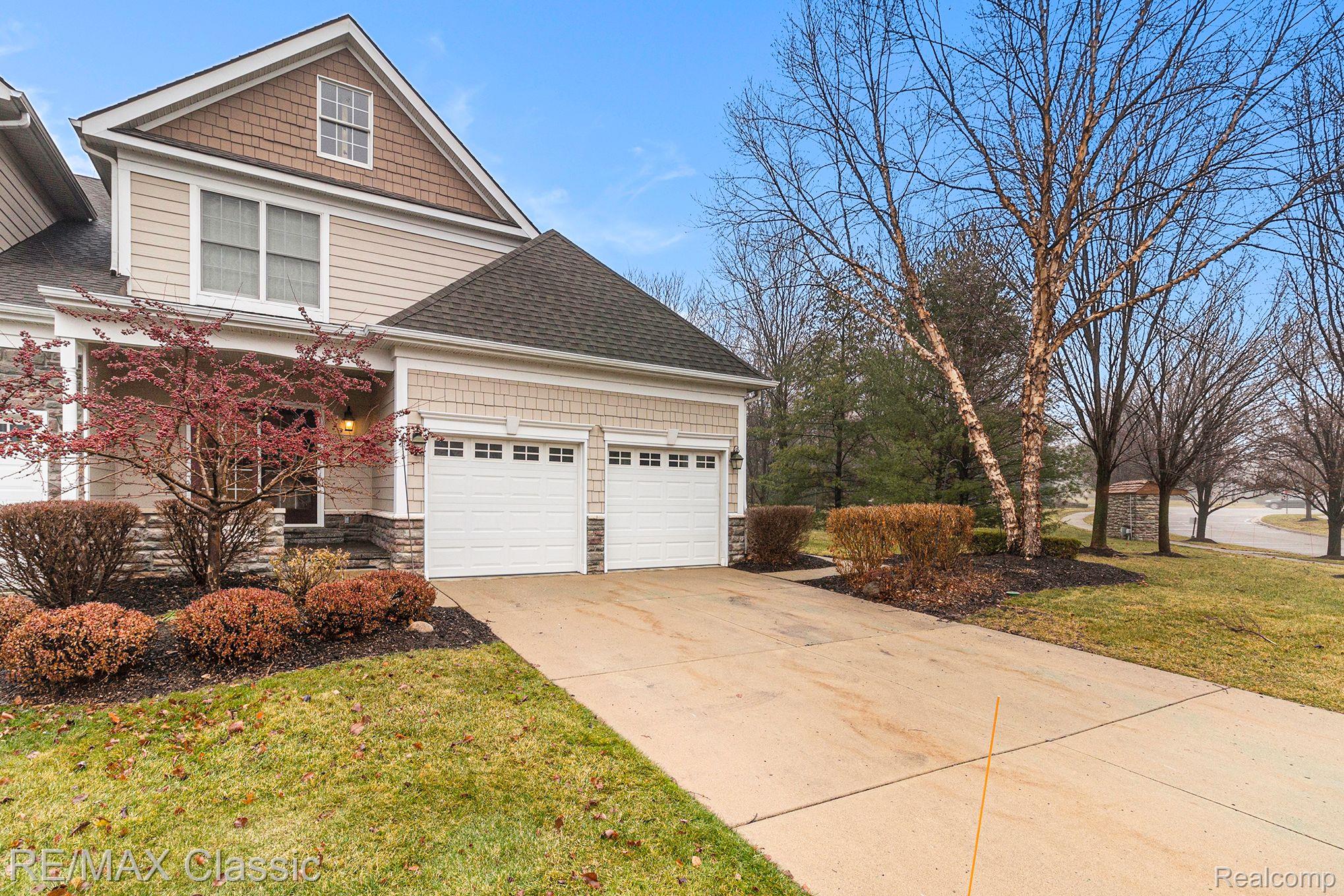 24870 Reeds Pointe Drive, Unit 52 Novi, MI 48374 - Photo 1 of 38