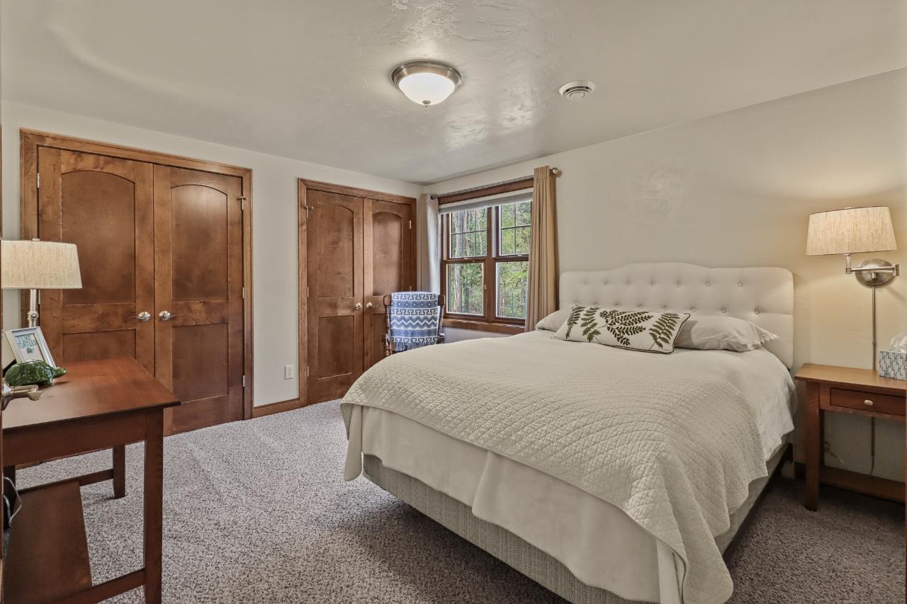 6383 Northwestern Drive Rhinelander, WI 54501 - Photo 9 of 49 Gallery Image 9