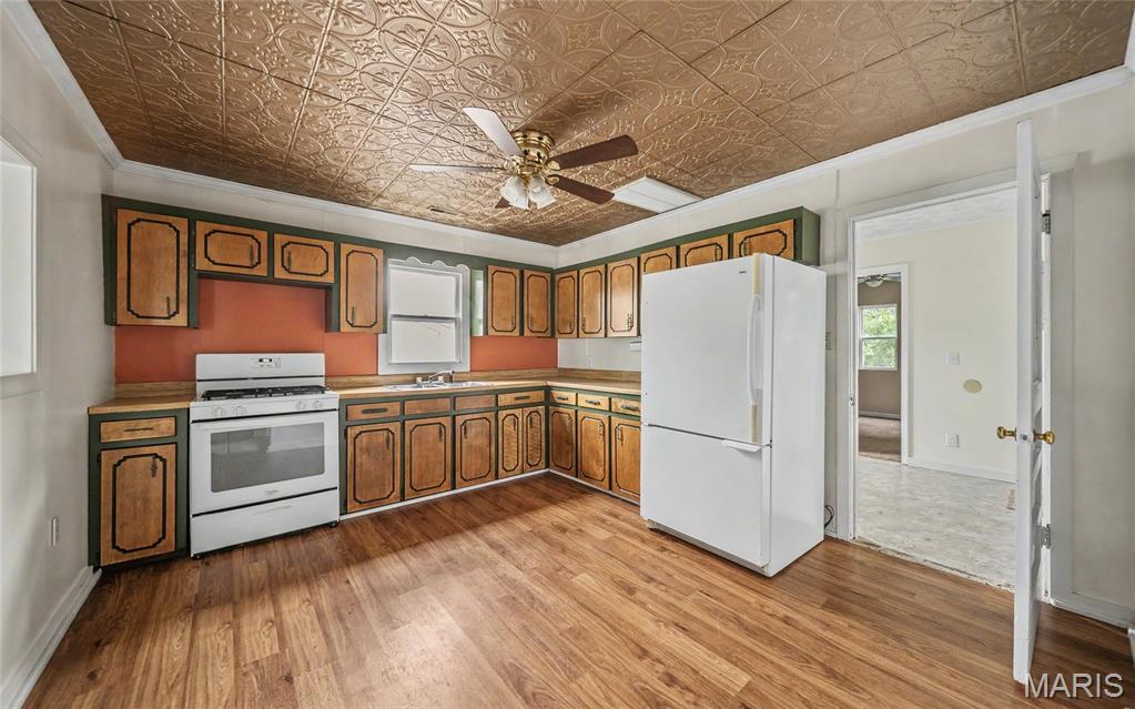 205 Maple Street Dixon, MO 65459 - Photo 7 of 26