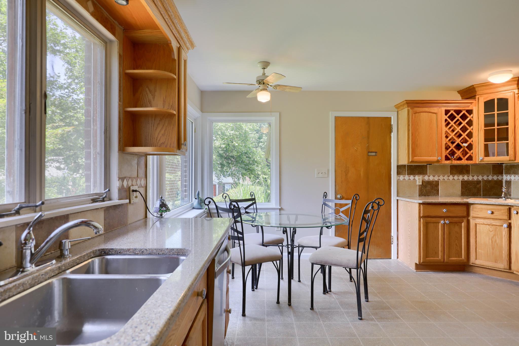 1944 Harclay Place Lancaster, PA 17601 - Photo 13 of 54