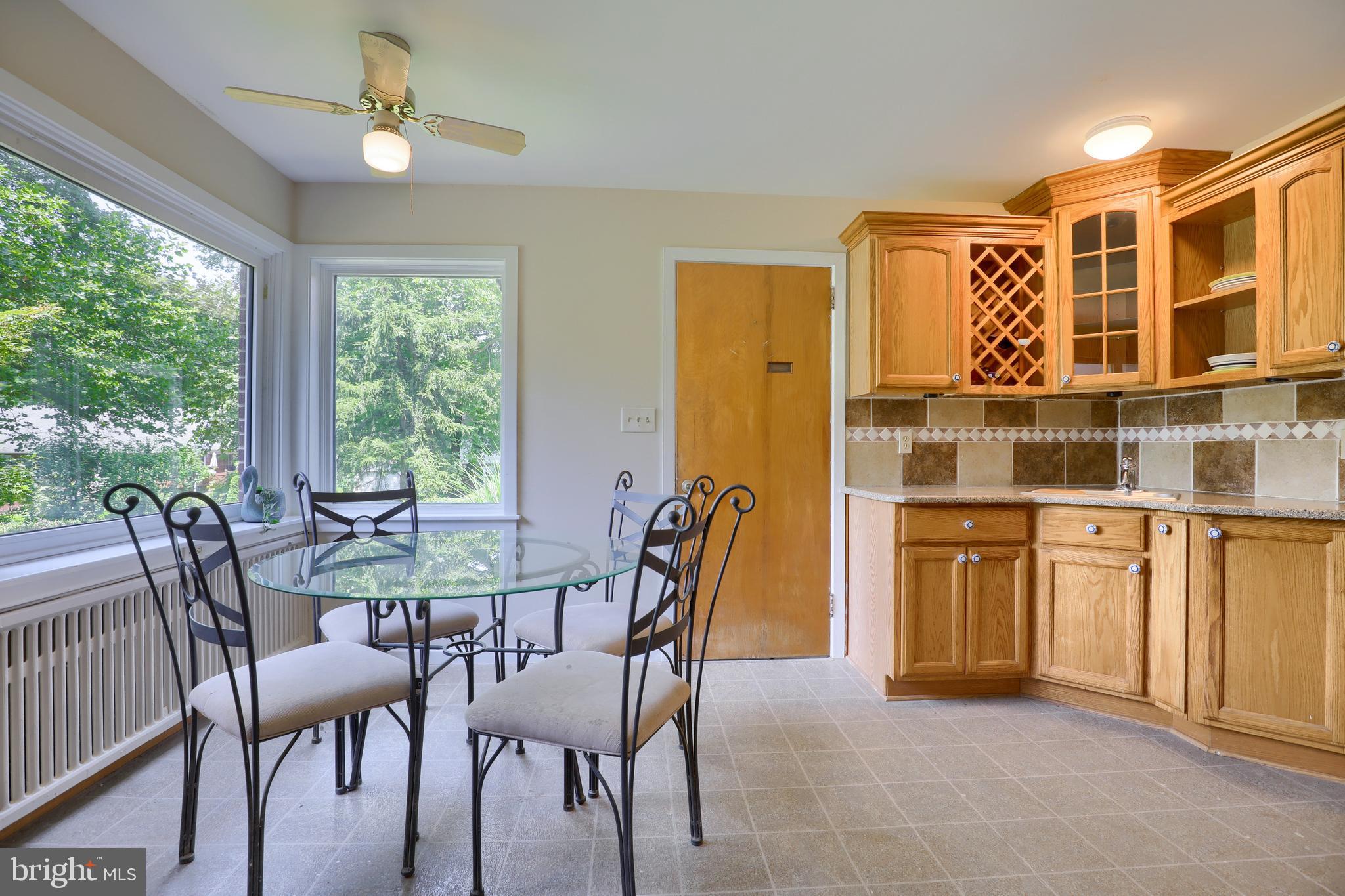 1944 Harclay Place Lancaster, PA 17601 - Photo 16 of 54