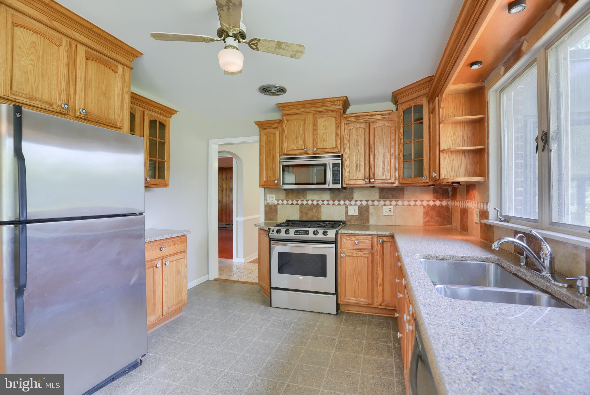 1944 Harclay Place Lancaster, PA 17601 - Photo 20 of 54