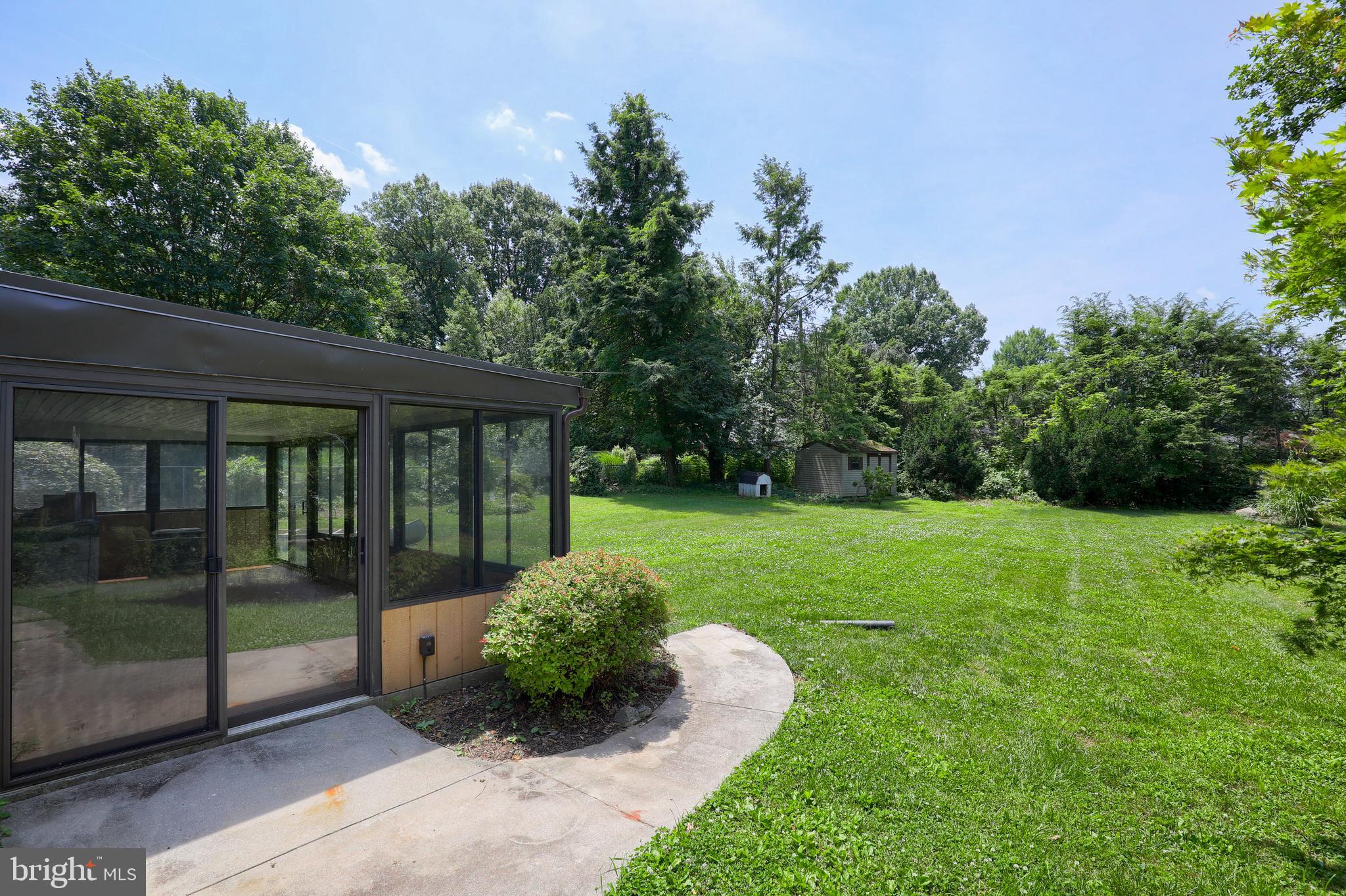 1944 Harclay Place Lancaster, PA 17601 - Photo 6 of 54 Sunroom