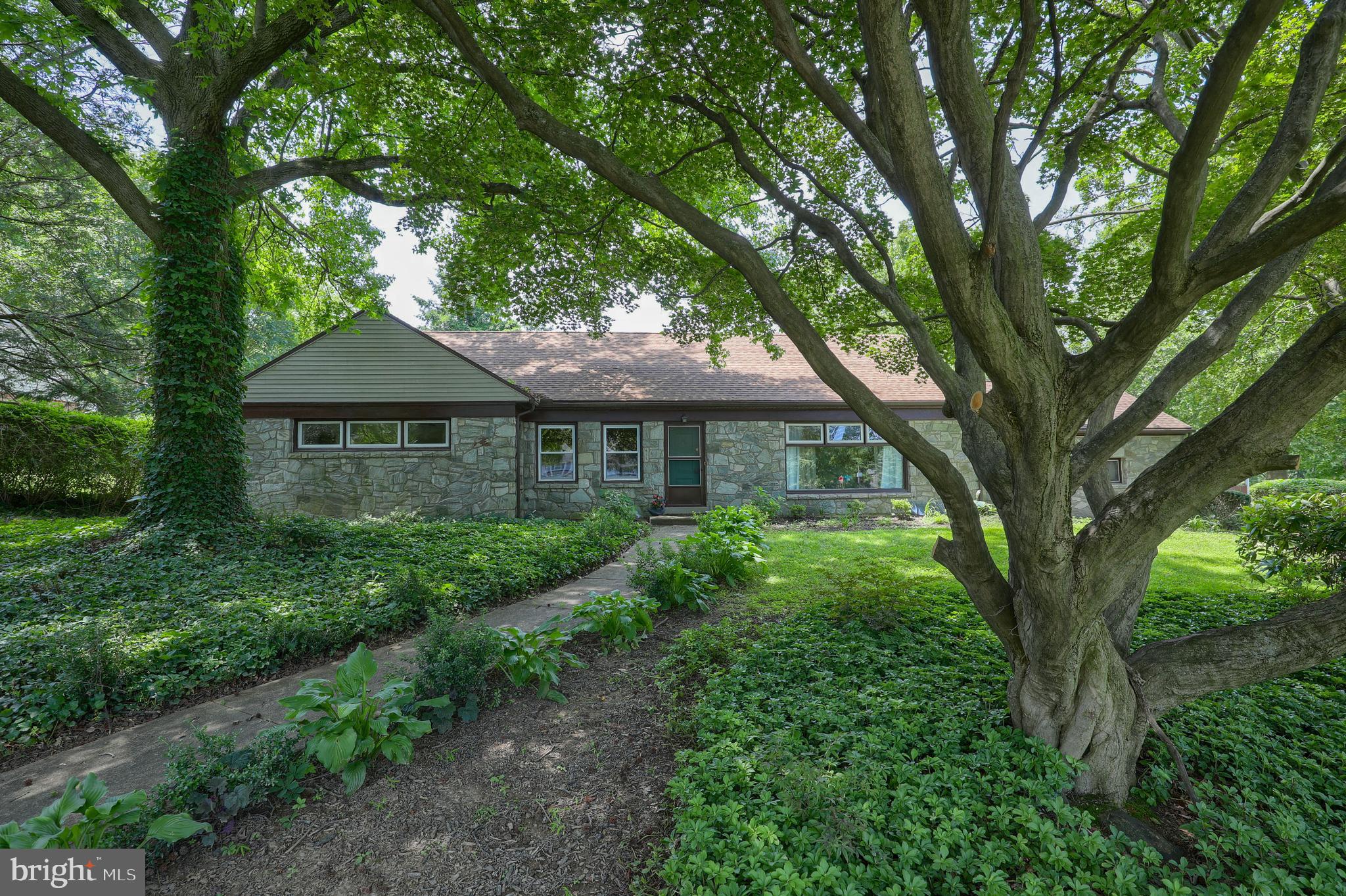 1944 Harclay Place Lancaster, PA 17601 - Photo 54 of 54