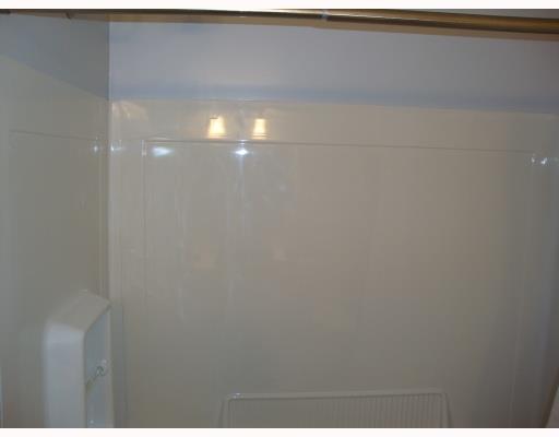 1005 Kenzie Road, Unit 1005 Pittsburgh, PA 15205 - Photo 16 of 18 Master Bath/Spa.