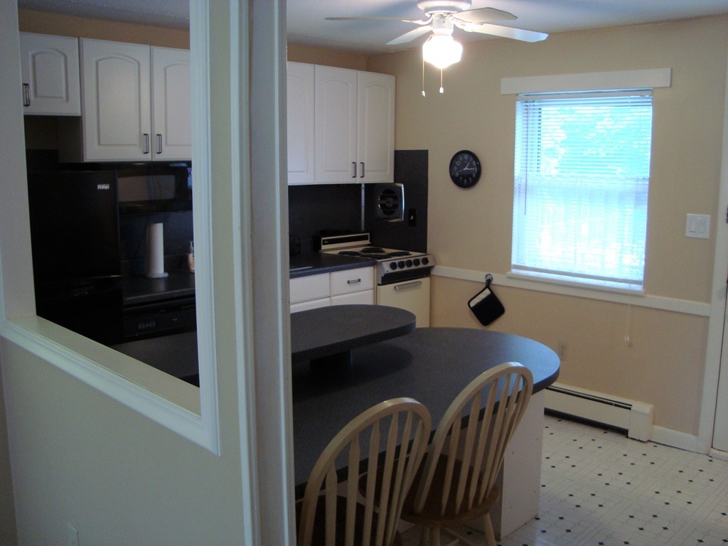 D1 Colonial Drive, Unit 4 Andover, MA 01810 - Photo 10 of 20