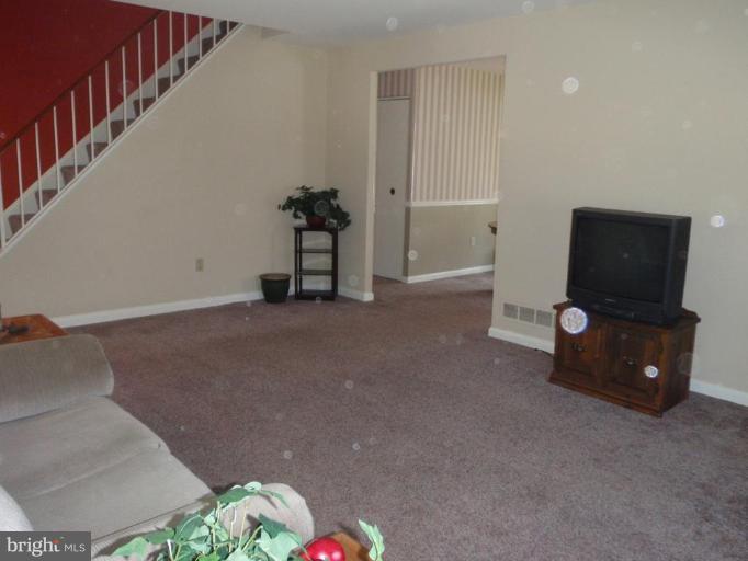 6107 Moorefield Road Catonsville, MD 21228 - Photo 8 of 19 Living Room #3