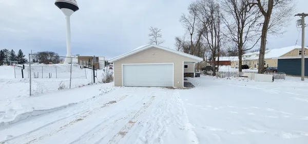 $269,000 | 703 2nd Street, Henning, MN 56551