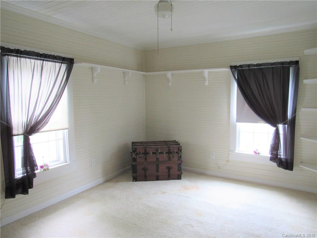 6737 Shiloh Unity Road Lancaster, SC 29720 - Photo 18 of 33 an empty room with windows