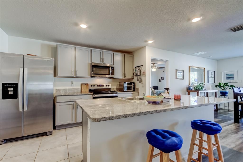 1905 Blue Stream Street Ruskin, FL 33570 - Photo 13 of 43