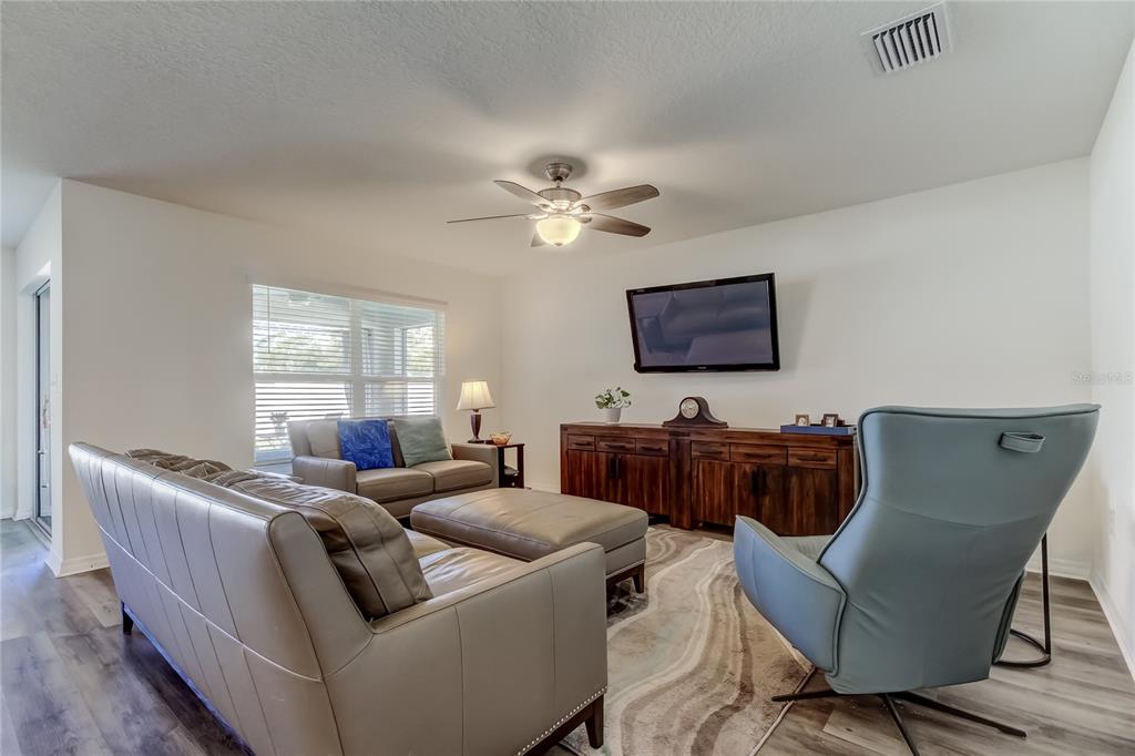 1905 Blue Stream Street Ruskin, FL 33570 - Photo 24 of 43