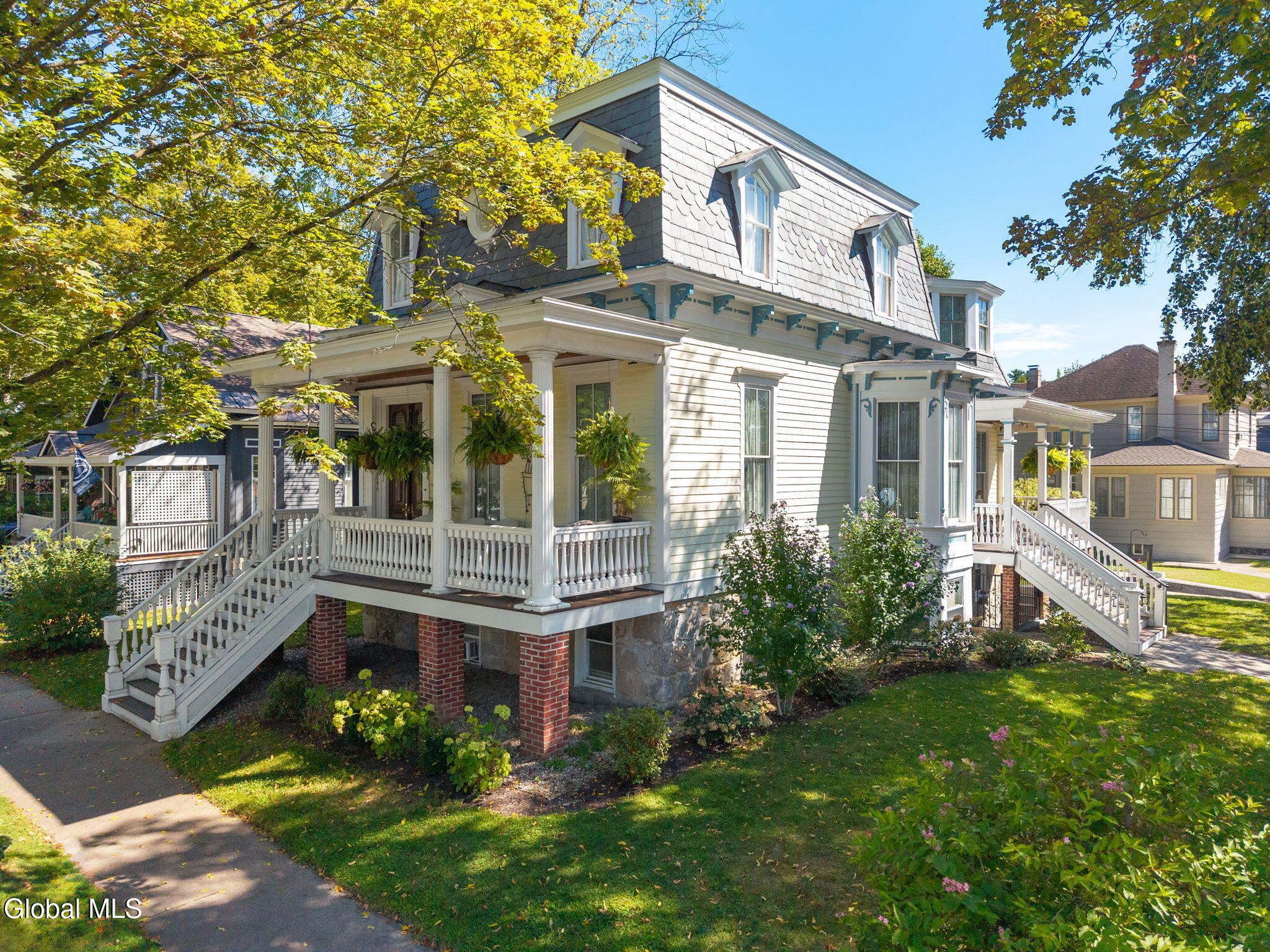 2 Madison Avenue Saratoga Springs, NY 12866 - Photo 2 of 56 71-2Madison_new_03 (1)