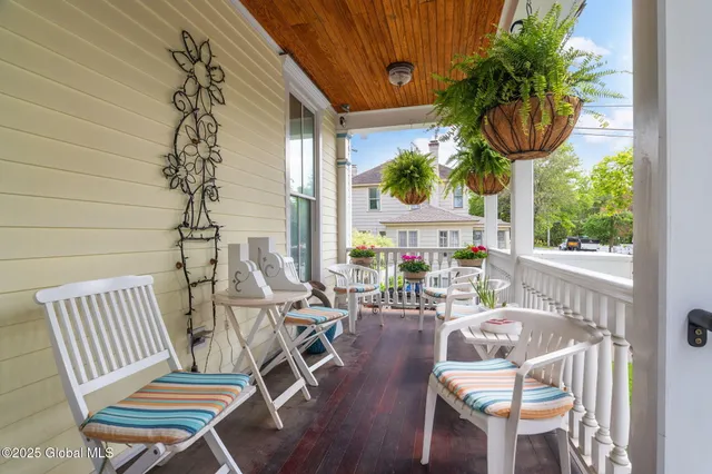 $1,400,000 | 2 Madison Avenue, Saratoga Springs, NY 12866