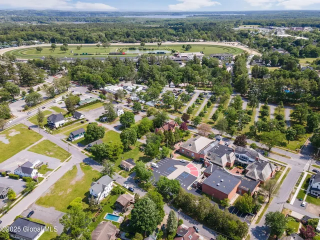 $1,400,000 | 2 Madison Avenue, Saratoga Springs, NY 12866